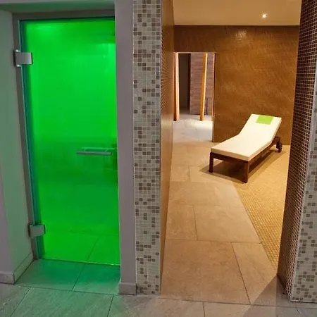 Astoria Superior Szálloda 3*