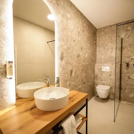 Szálloda Astoria Superior 3*
