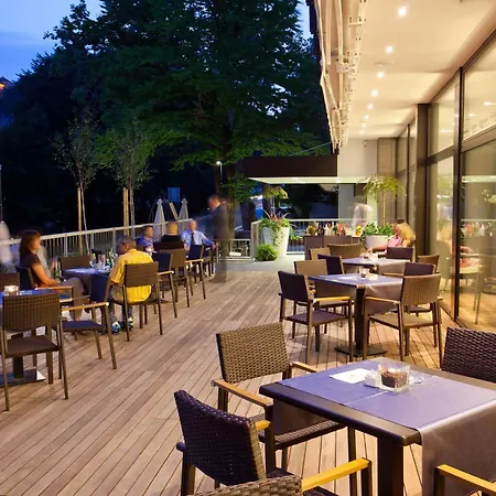Astoria Superior Szálloda 3*