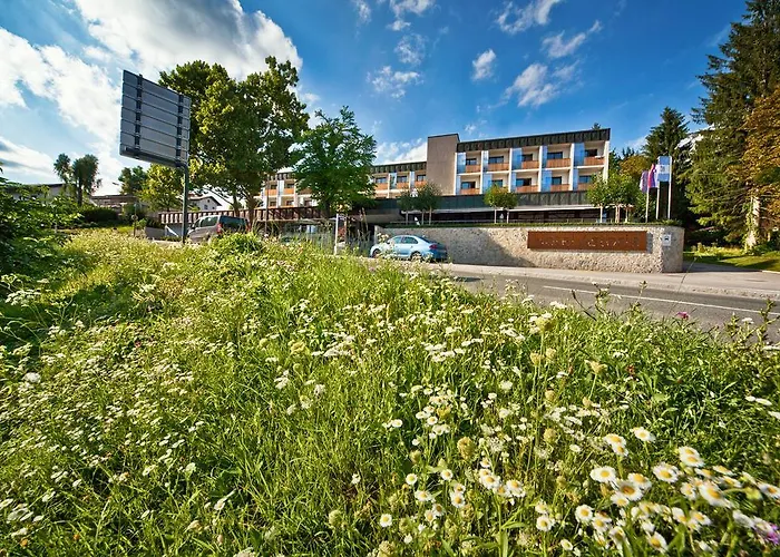 Astoria Superior Bled