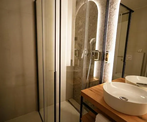 Astoria Superior Bled