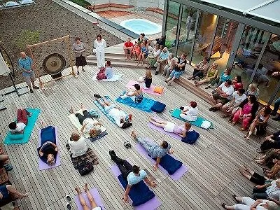 Astoria Superior Hotel 3*