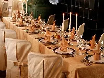 Astoria Superior Hotel 3*